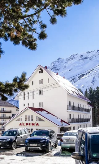 Поляна Азау: Отель Alpina