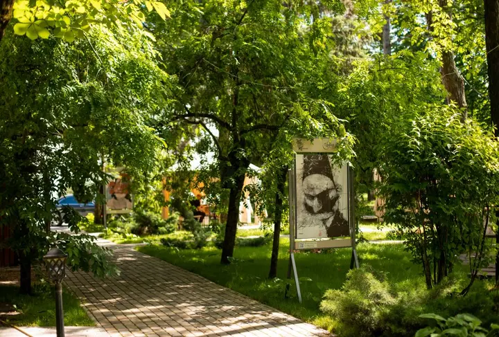 Нальчик: Отель Гранд-Кавказ
