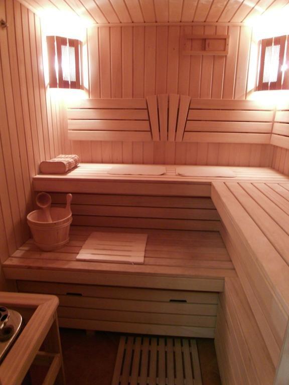 Отрадное: Коттедж у моря