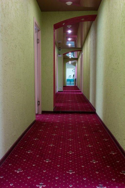 Набережные Челны: Hotel Arbat