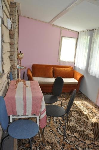 Изборск: Holiday House On Zavodskaya 6