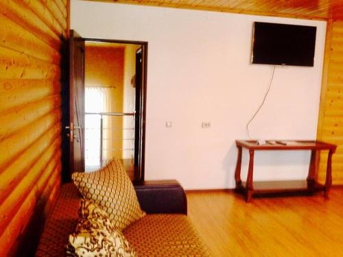 Теберда: Guest House Phoenix