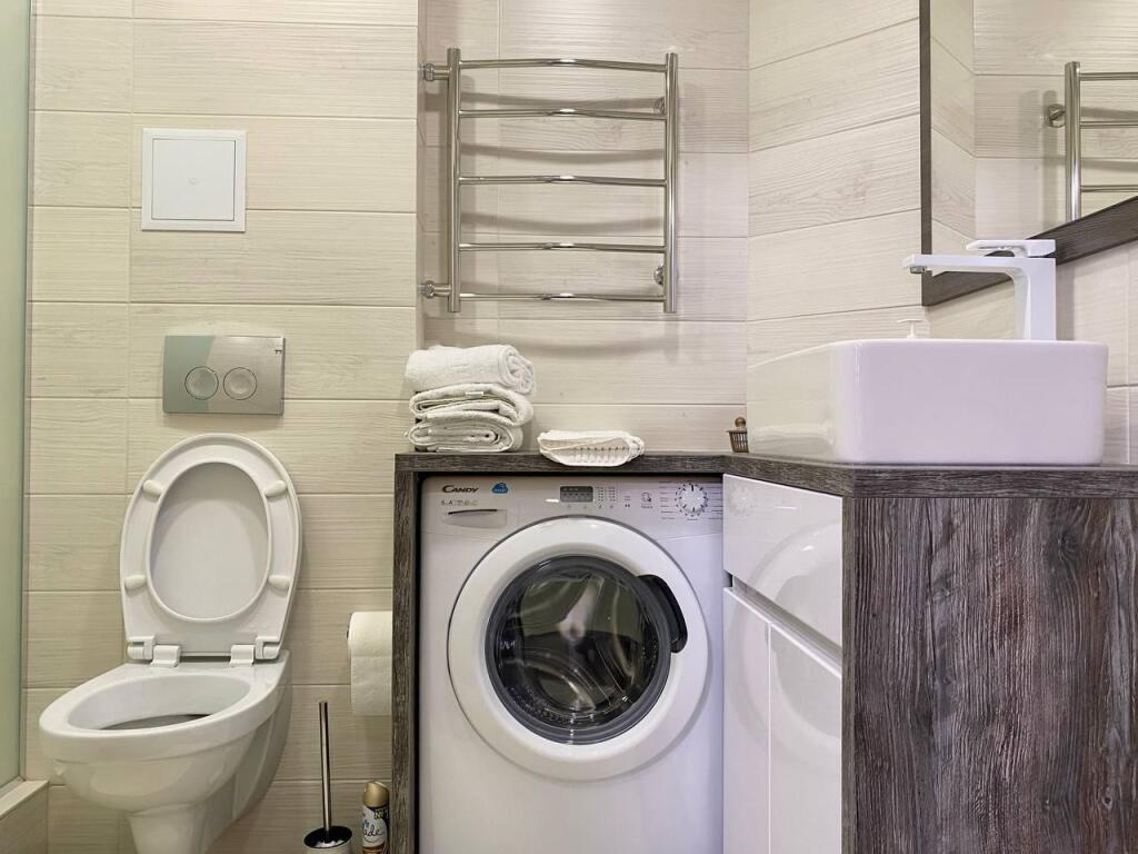 Юрга: Кристалл