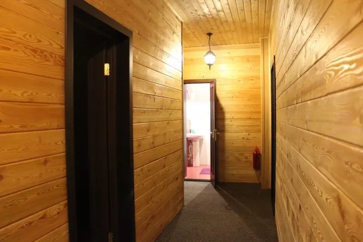 Шерегеш: Na Kedrovoy Cottage