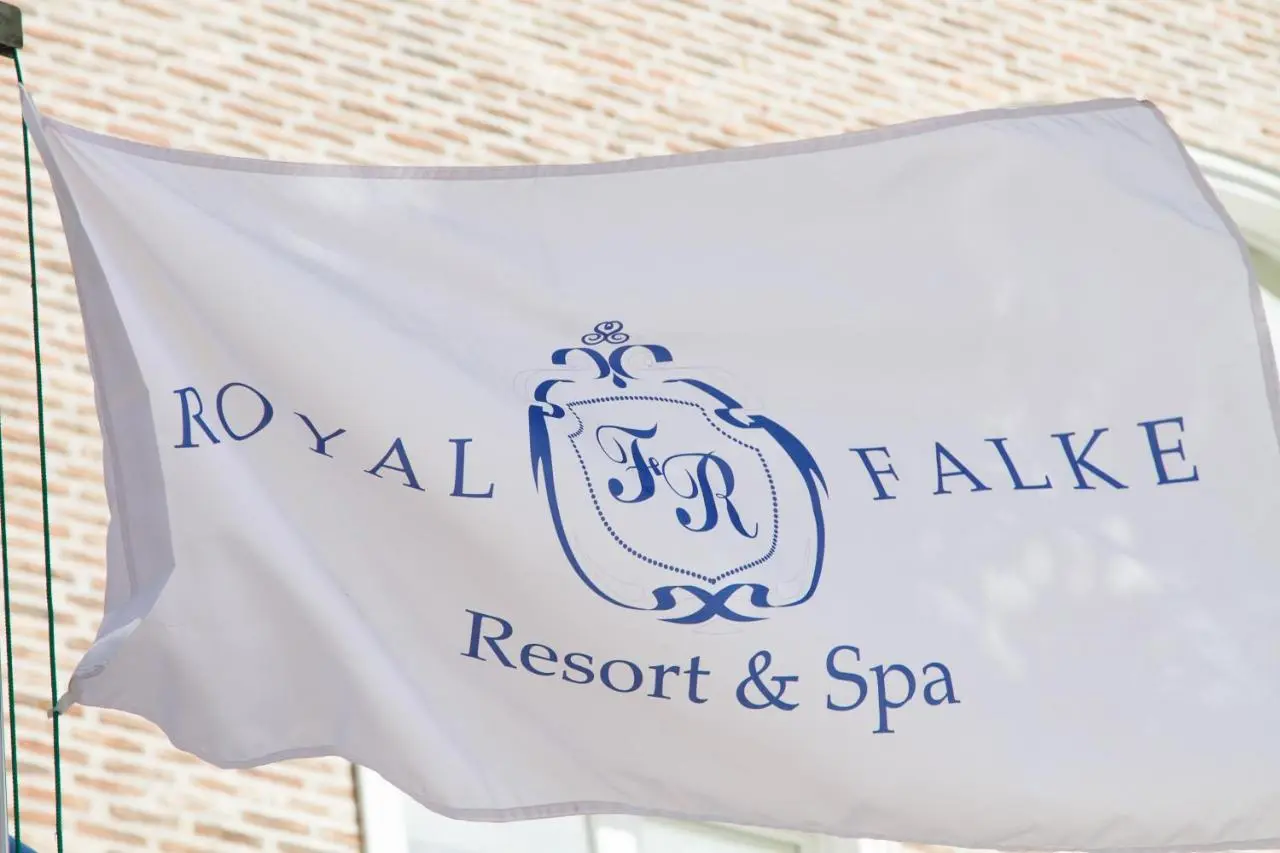 Светлогорск: Гостиница Royal Falke Resort & SPA