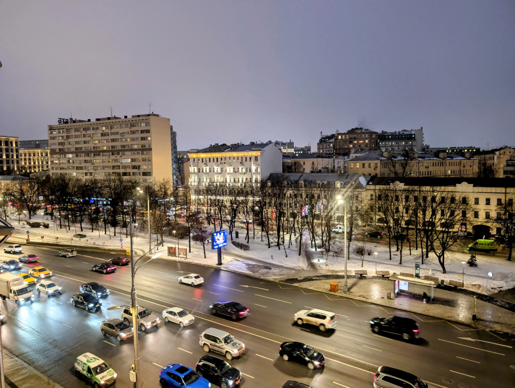 Москва: Квартира Свободна Садовая-Триумфальная 12