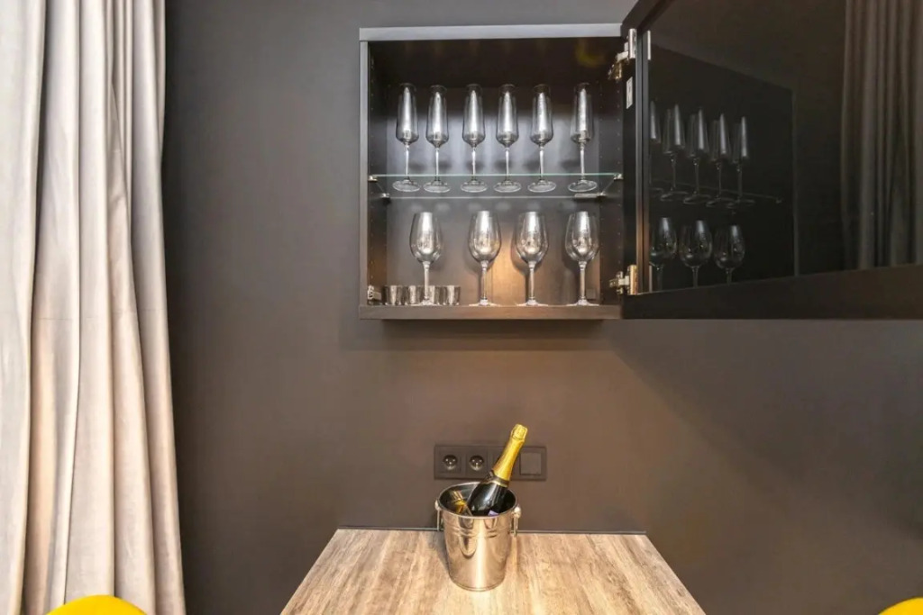 Москва: Апартаменты Улучшенные с Балконом Elite Apartments