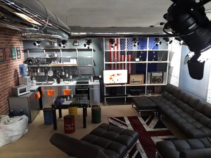 Челябинск: Апартаменты Loft на Свободе 93