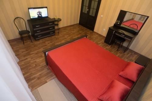 Челябинск: Apartment on Sverdlovsky Prospekt 88