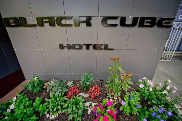 Black Cube — фото 3