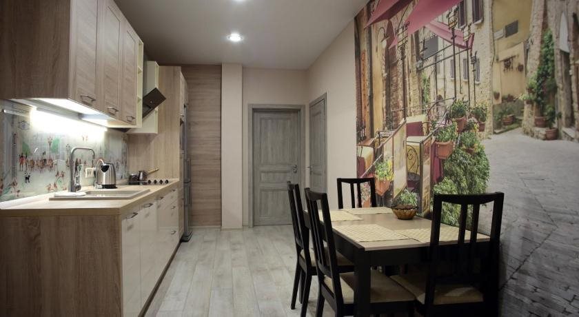 Челябинск: Manhattan Mini Hotel