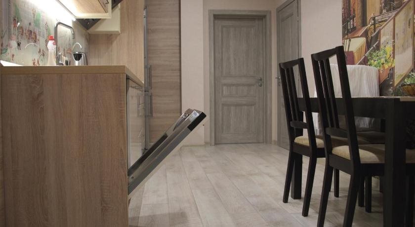 Челябинск: Manhattan Mini Hotel