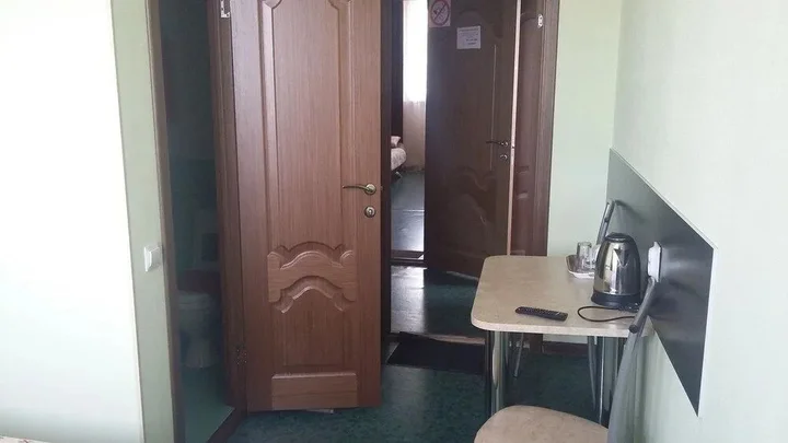Челябинск: Mini Hotel na Popova