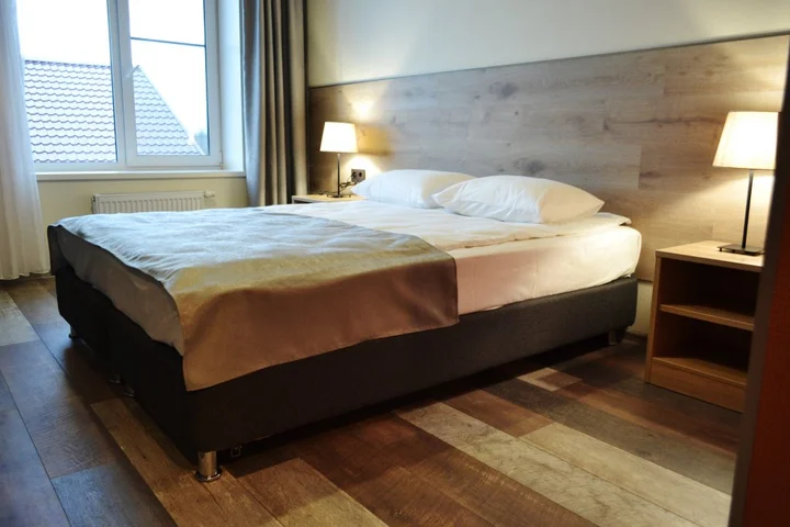 Великий Новгород: Гостевой Дом 65HOME