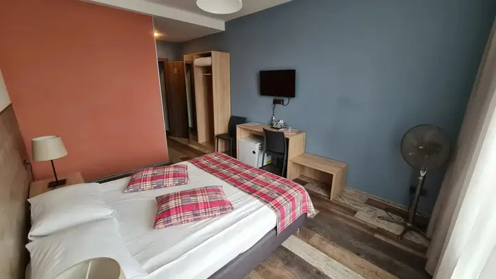 Великий Новгород: Гостевой Дом 65HOME