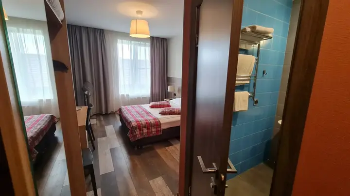 Великий Новгород: Гостевой Дом 65HOME