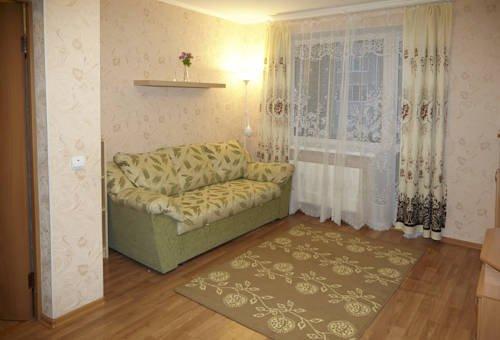 Великий Новгород: Apartments Merrykot