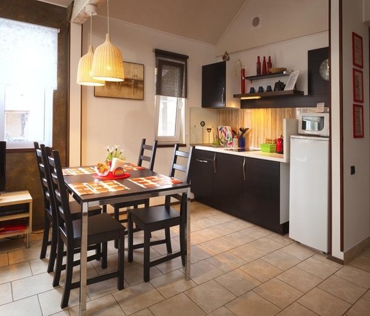 Великий Новгород: Berloga Apartments