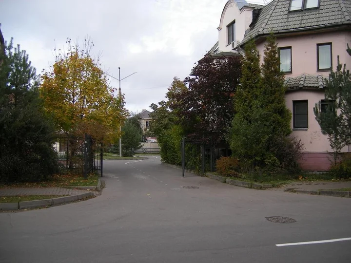 Великий Новгород: One-Bedroom na Dukhovskoy 12