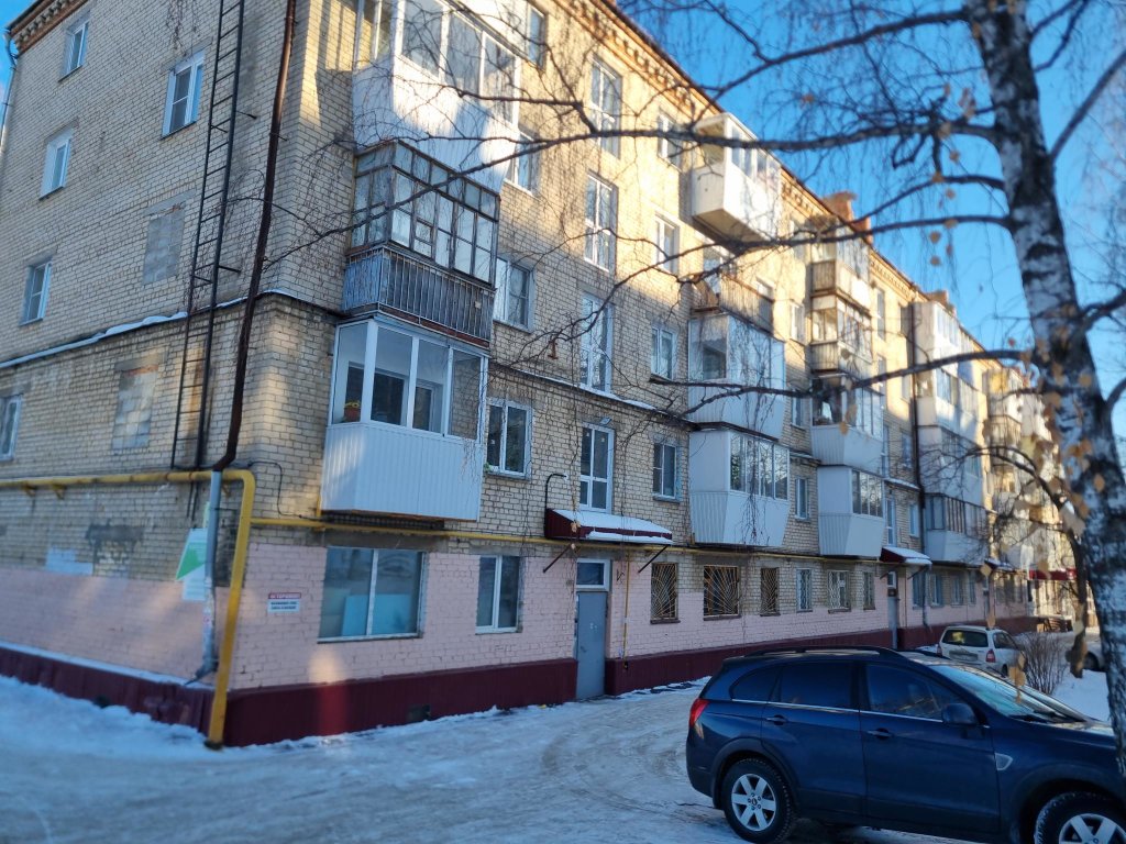Златоуст: Апартаменты на проспекте Гагарина 2-я линия 3