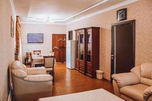 Балабаново: Hotel Nuh