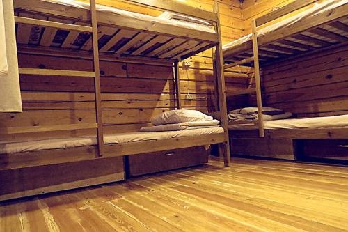 Байкальск: Ice Hostel