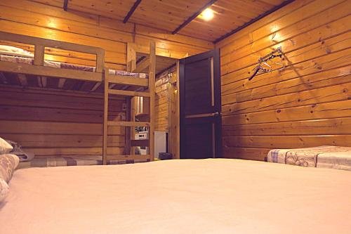 Байкальск: Ice Hostel