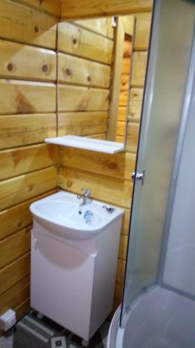Байкальск: Ice Hostel