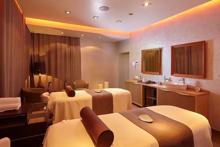 Разумное: Отель Riviera Wellness Resort