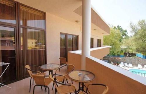 Тенгинское сельское поселение: Guest House Granat