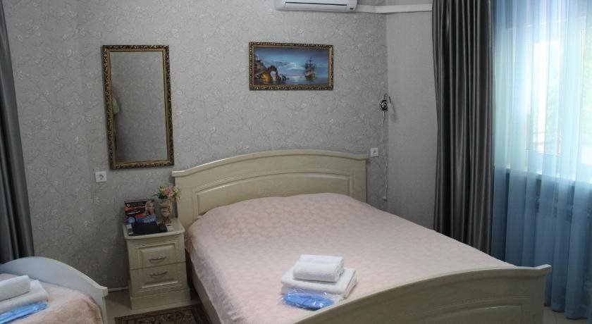 Джубга: Emily Guest House