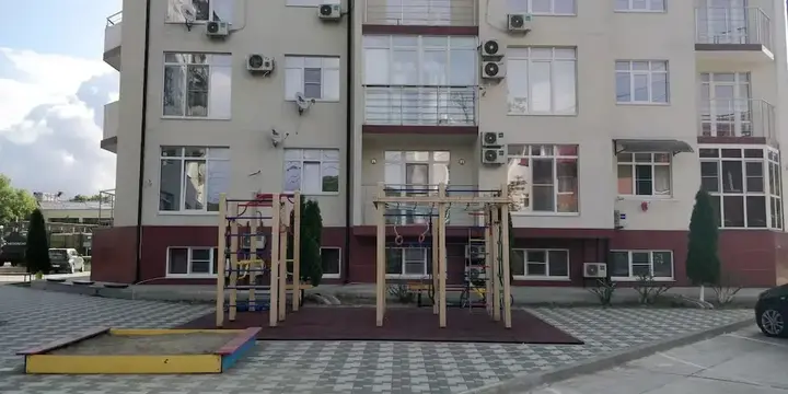 Новомихайловский: Семейные апартаменты