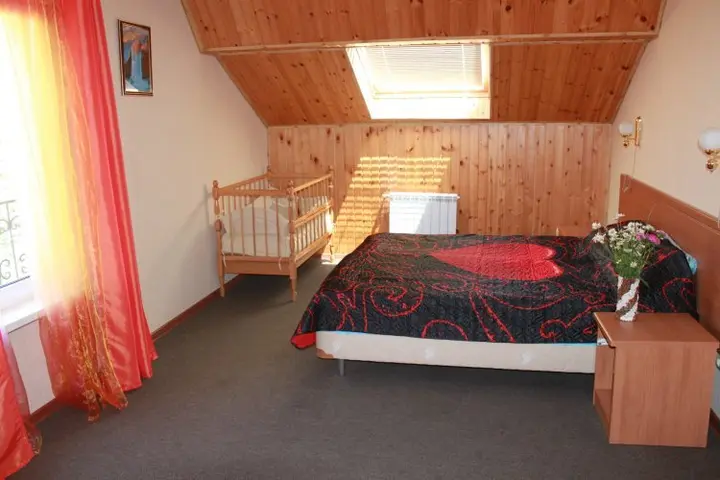 Агой: Guest Housefantaziya