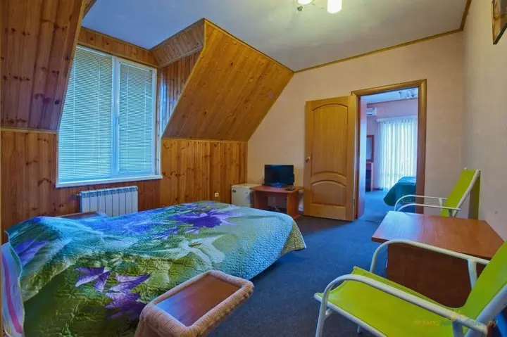 Агой: Guest Housefantaziya
