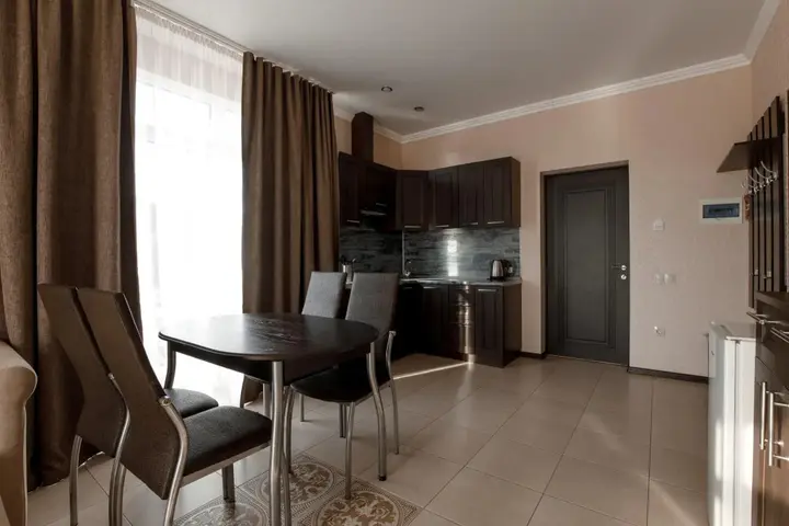 Новомихайловский: Golden Resort (Туапсе)