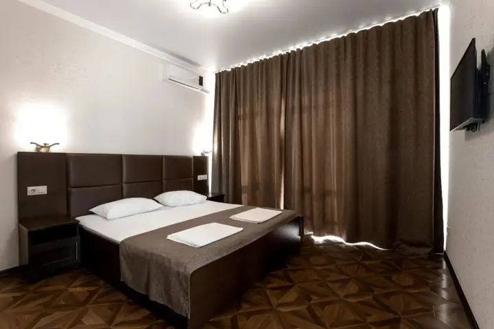 Новомихайловский: Golden Resort (Туапсе)