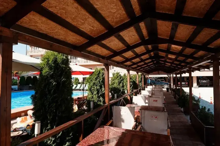 Новомихайловский: Golden Resort (Туапсе)