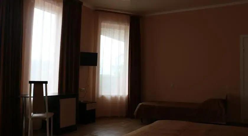 Джубга: Guest House Adel