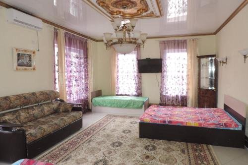 Новомихайловский: Guest house Faina