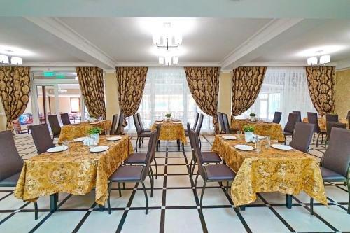 Небуг: Guest House Oksana