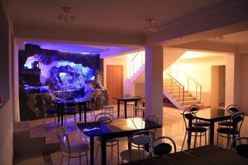 Небуг: Guest House Oksana
