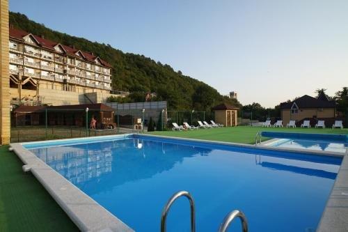 Небуг: Guest House Oksana