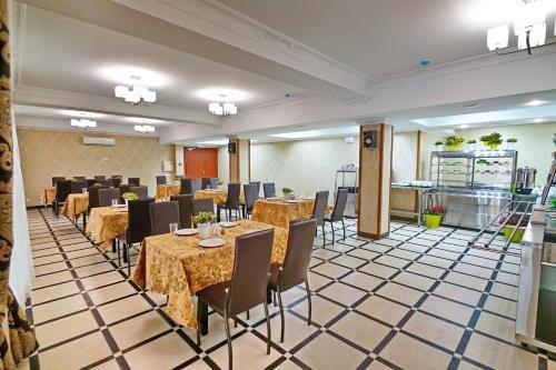 Небуг: Guest House Oksana