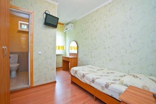 Дедеркой: Guest House Olesya