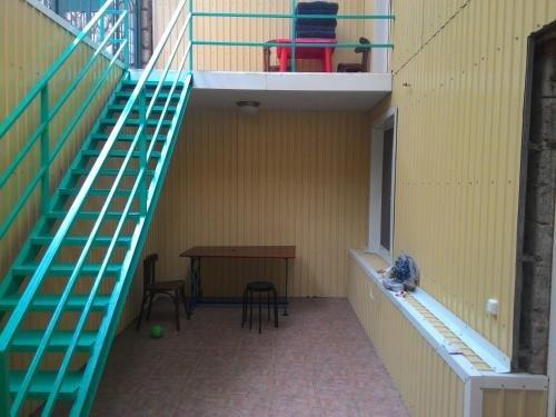 Новомихайловский: Guesthouse Loza