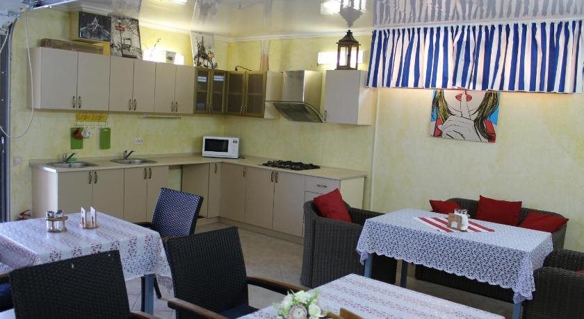 Агой: Hotel Complex Albatros