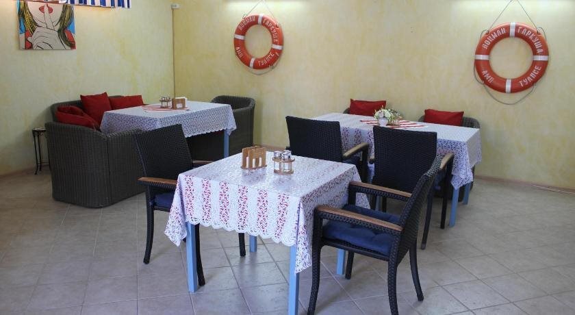 Агой: Hotel Complex Albatros