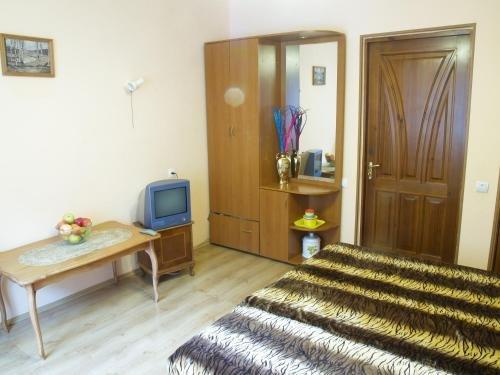 carousel image 0