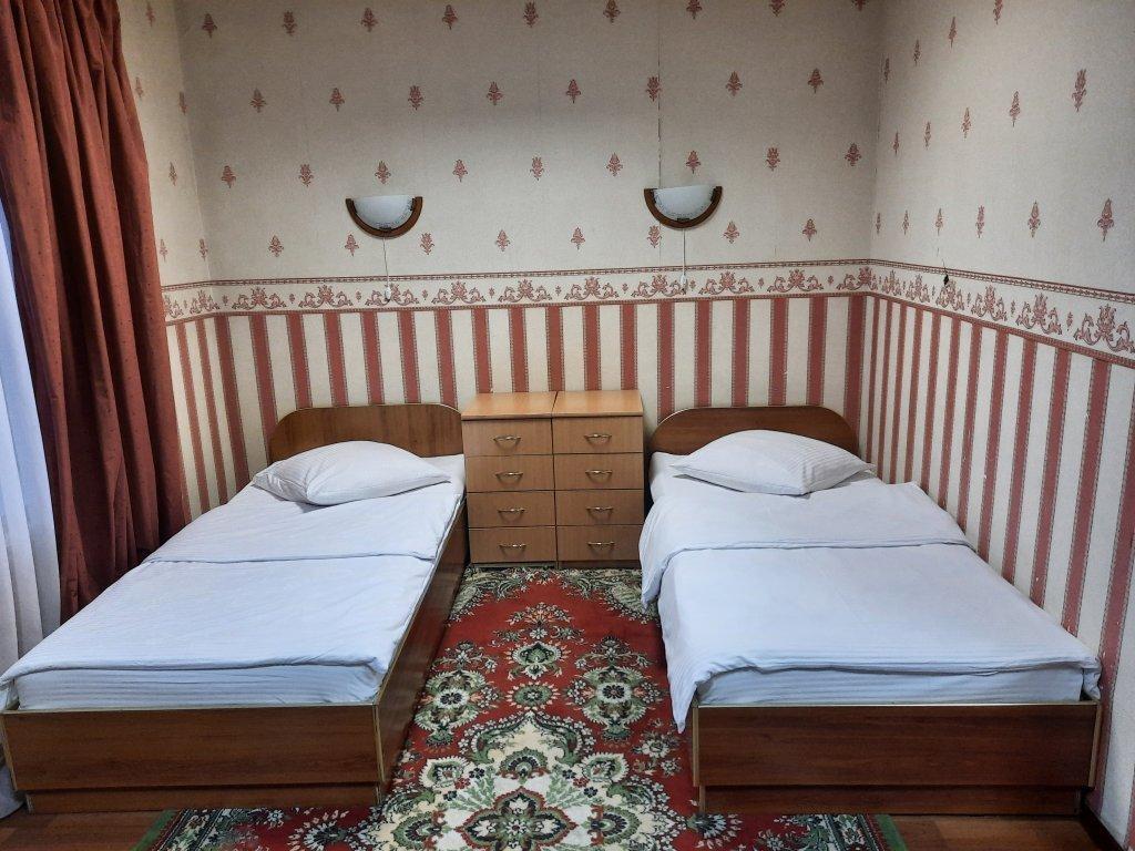 Петропавловск-Камчатский: Гостиничный Комплекс Постоялый Двор