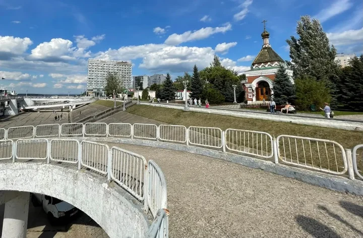 Самара: Гостиница Россия